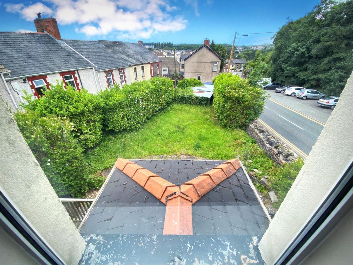 Vila Large House On The Edge Of The Brecon Beacons Beaufort Exteriér fotografie